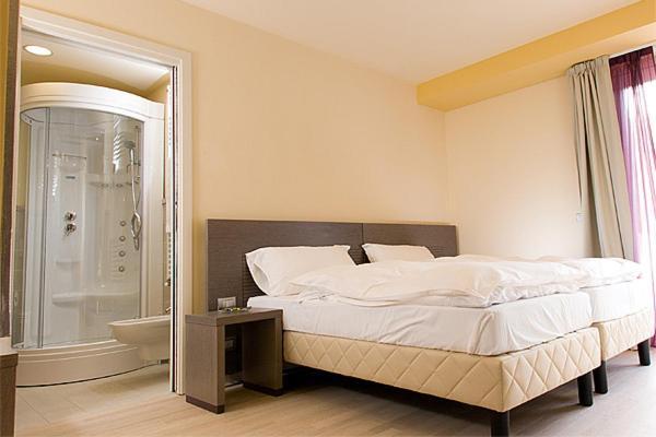 Hotel Kube Folgaria Bagian luar foto