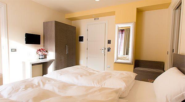 Hotel Kube Folgaria Bagian luar foto