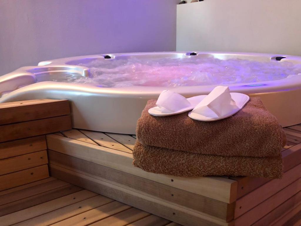 Hotel Kube Folgaria Bagian luar foto